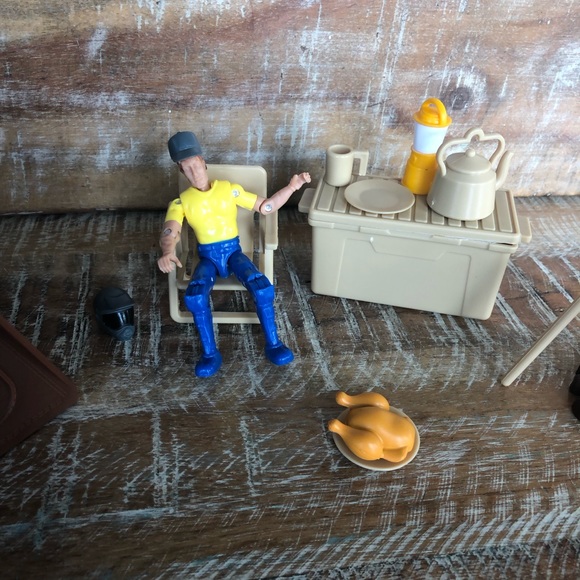 Rare NewRay vintage Extreme Camping play set - Picture 10 of 16